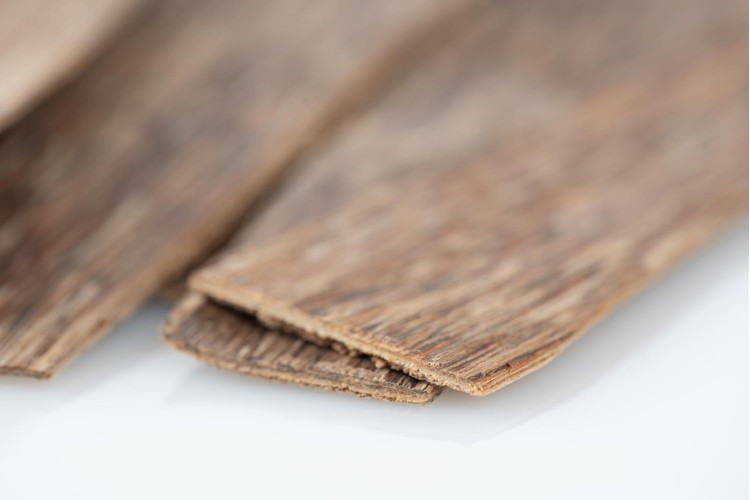 بخور فيتنامي رقائق (٥) توله (٦٠)غرام